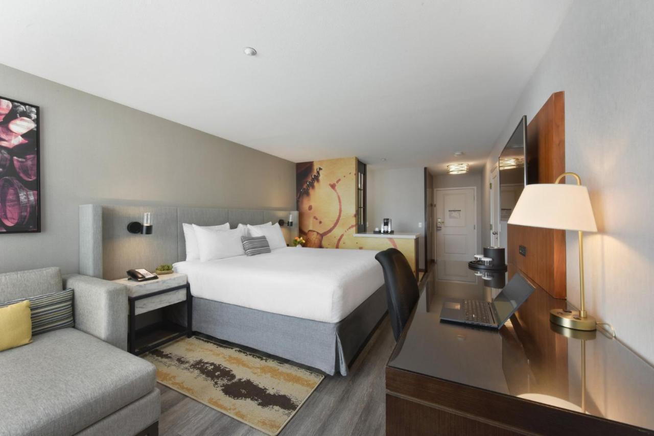 Hotel Indigo Napa Valley By Ihg Экстерьер фото